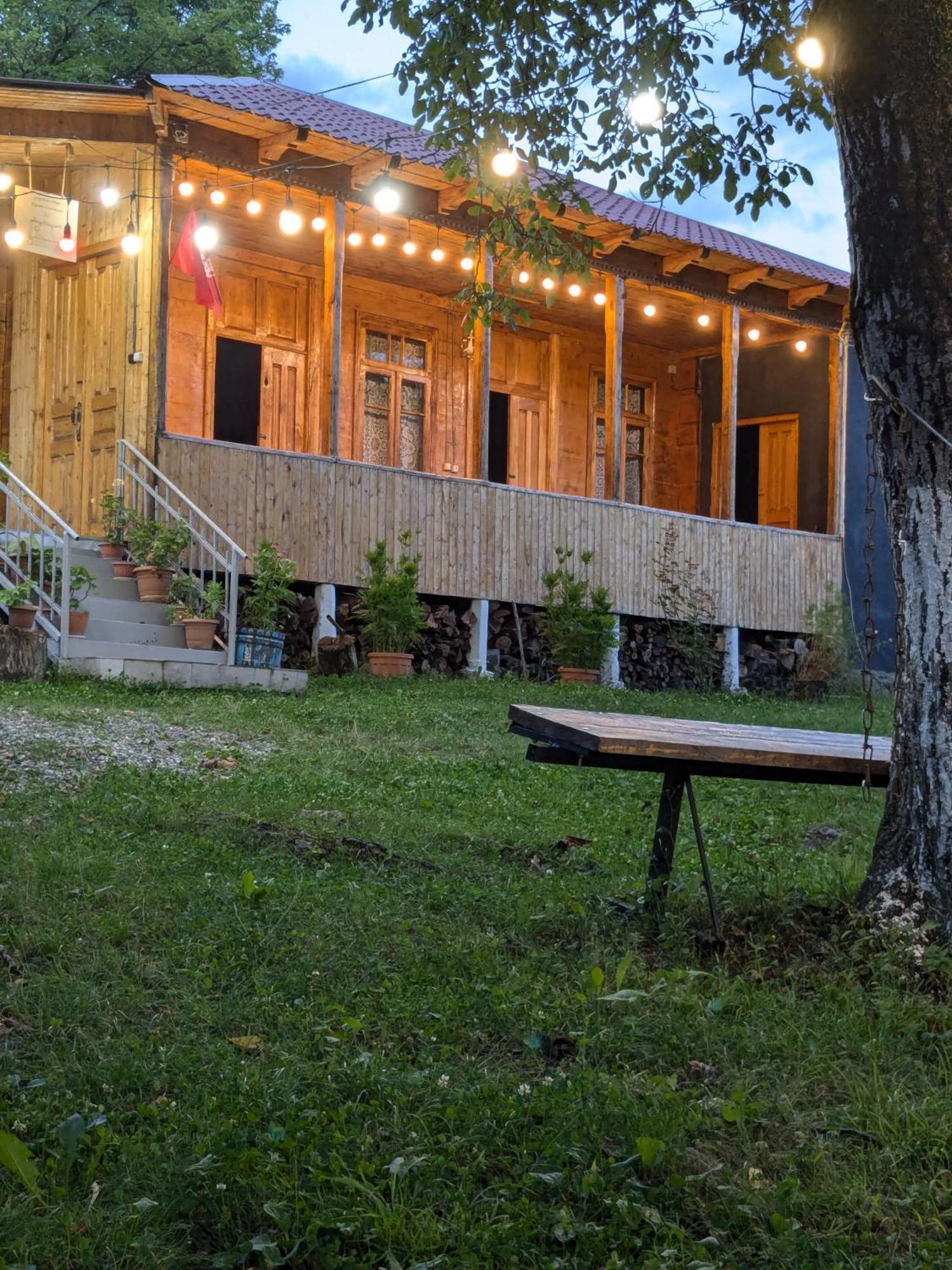 Kipiani Guest House Ყიფიანის Სახლი Khvanchkara Exterior foto