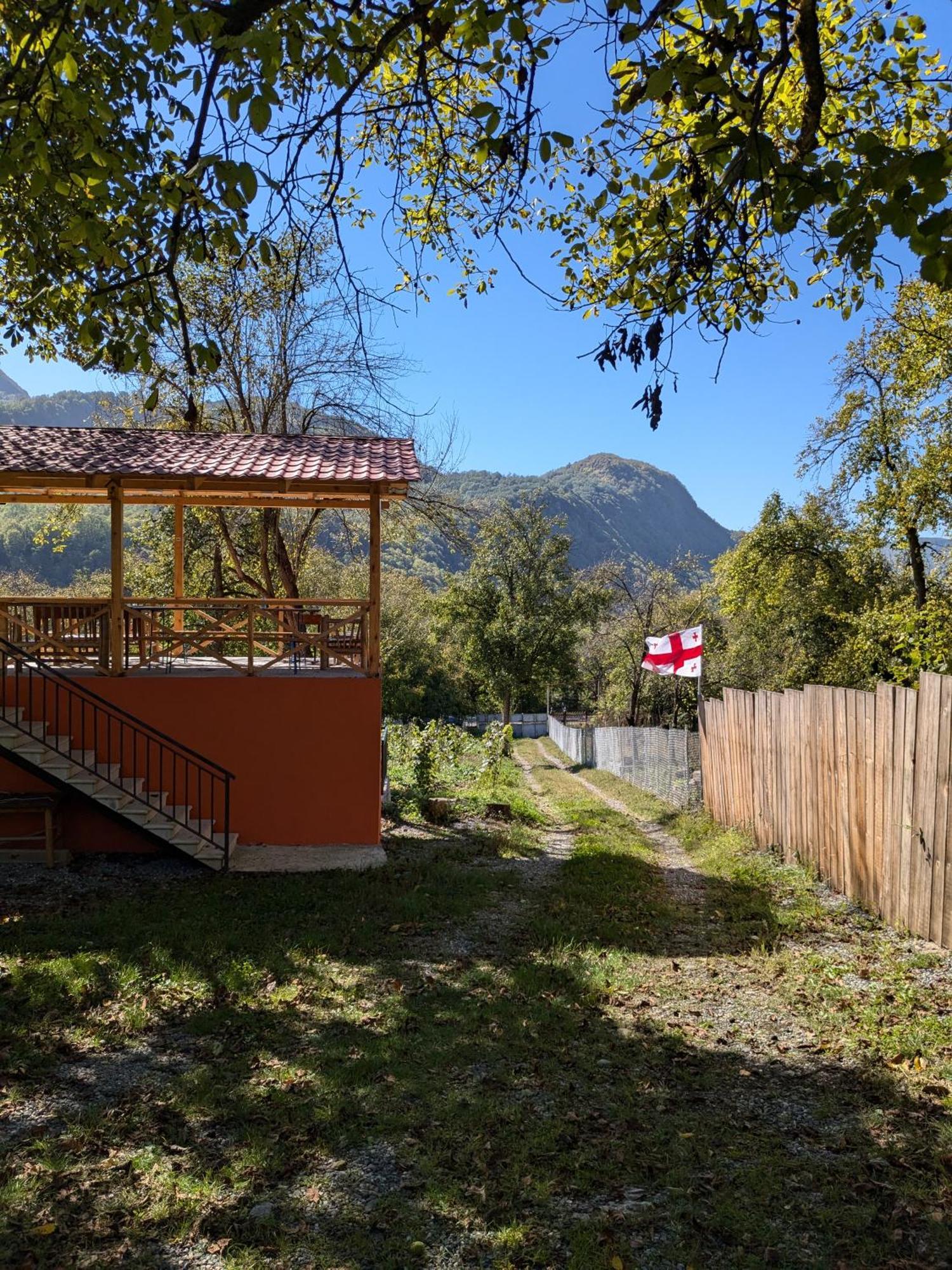 Kipiani Guest House Ყიფიანის Სახლი Khvanchkara Exterior foto